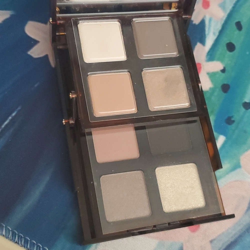 Bobbi Brown Sand Tortoiseshell Eye Palette